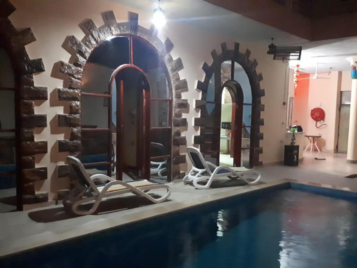 Pyramids Luxor Hotel & Spa Экстерьер фото