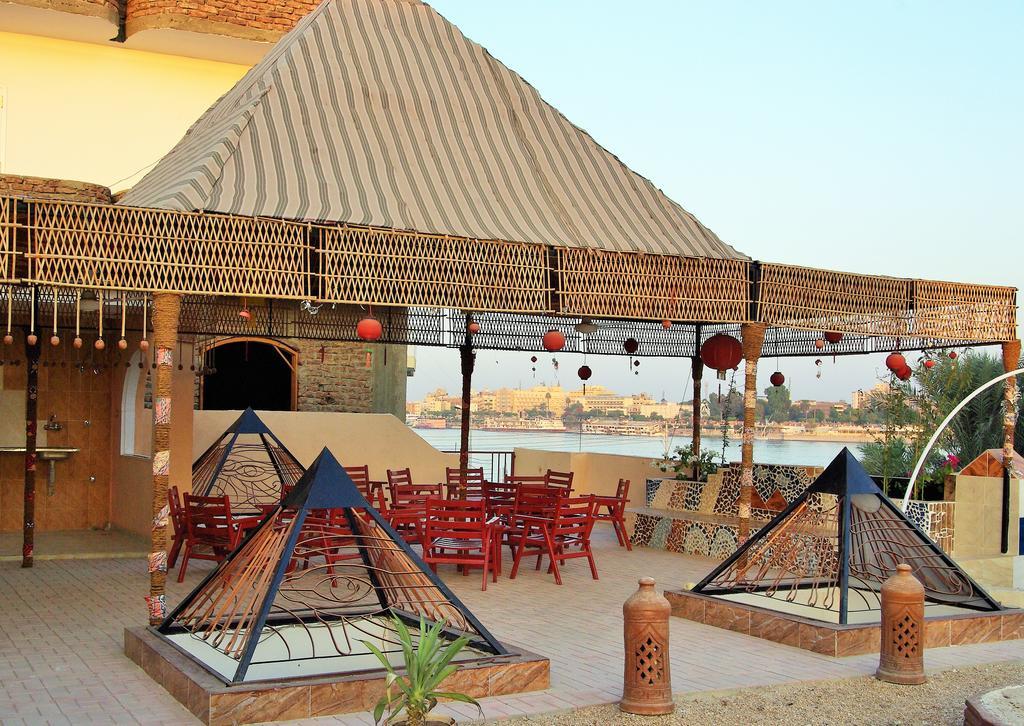 Pyramids Luxor Hotel & Spa Экстерьер фото